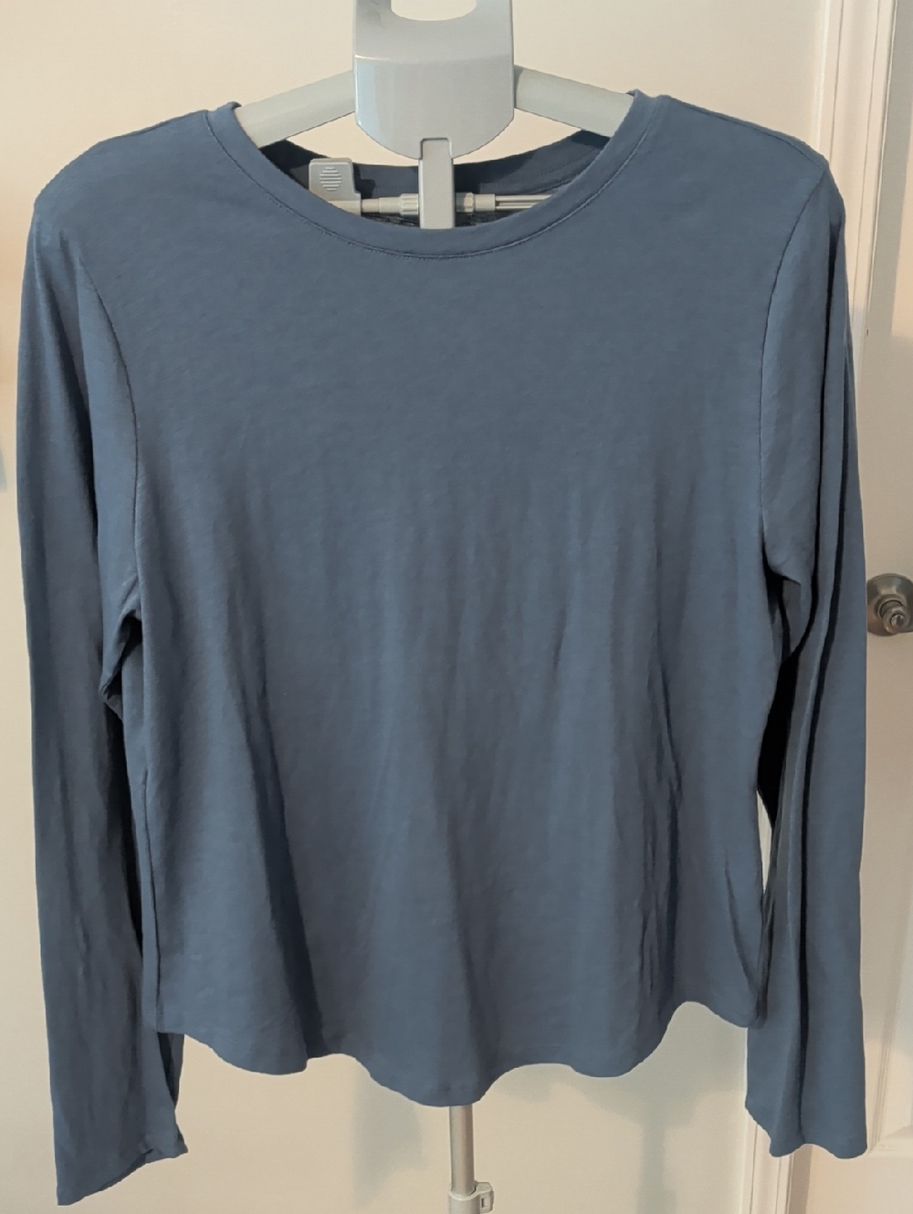 Sonoma Long Sleeve Tee in Dusty Blue